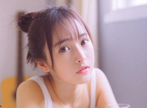 娱乐吃瓜聊不停潘韵琪,娱乐界的吃瓜达人，聊不停的魅力人生